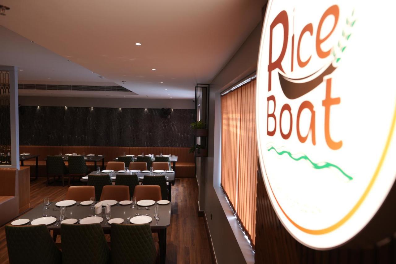 Hotel Grand Alleppey Alappuzha Exterior photo